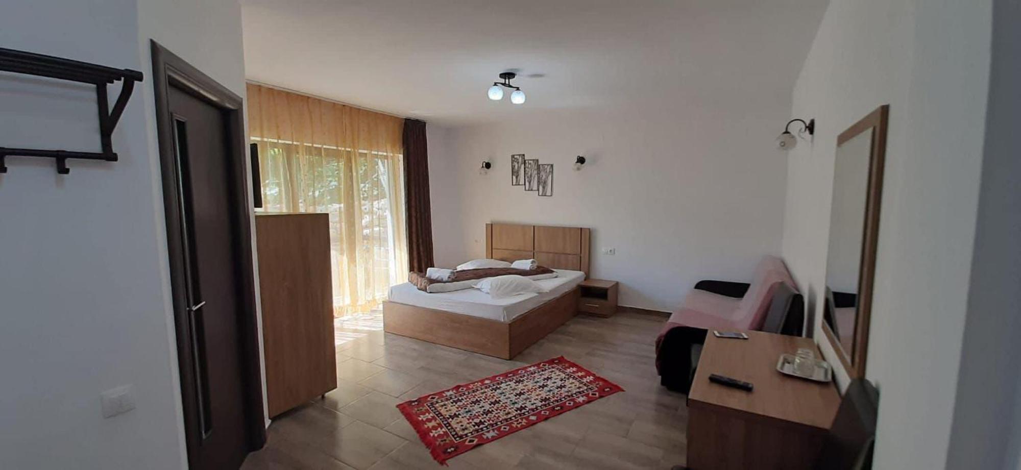 Casa Maria Moieciu C Hotell Moeciu De Sus Exteriör bild